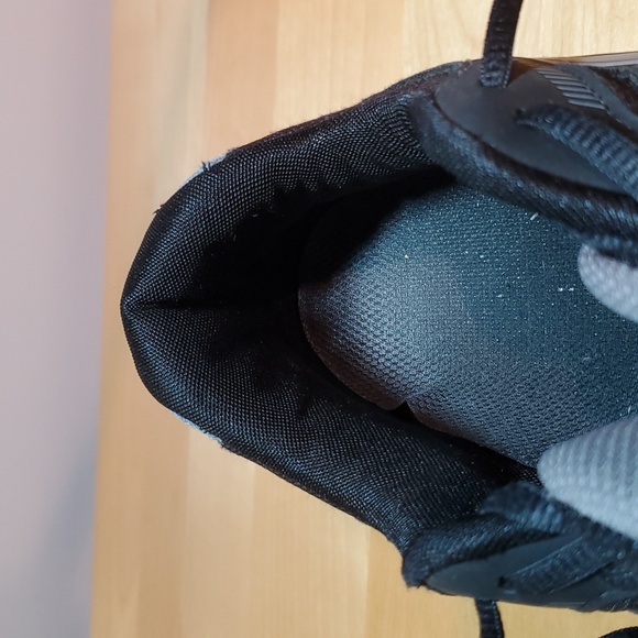 Asic GEL-VOLLEYCROSS volleyball shoes size 10 womens - Picture 7 of 14